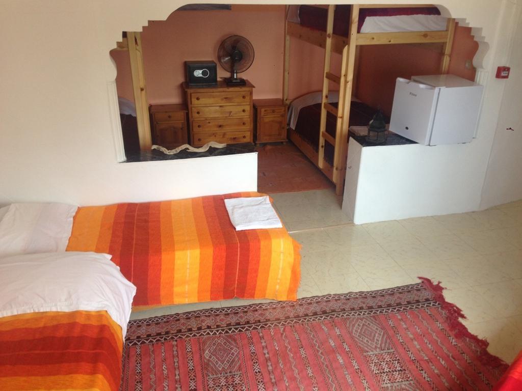 Surf Maroc's Auberge Taghazout Zimmer foto