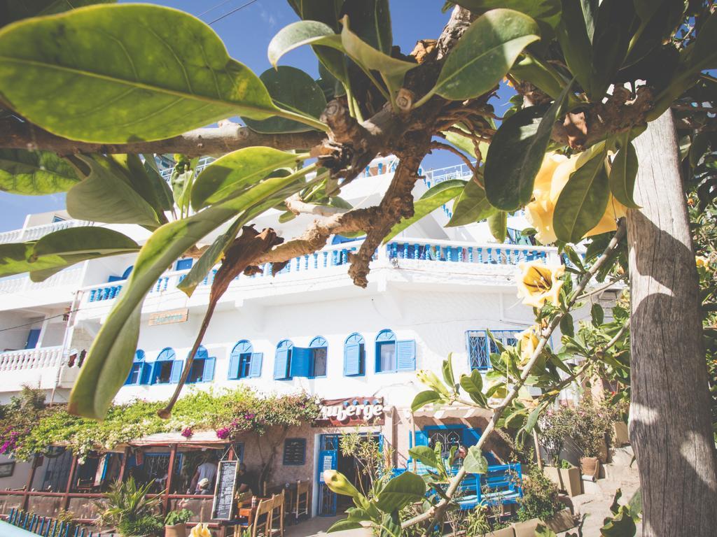 Surf Maroc's Auberge Taghazout Exterior foto