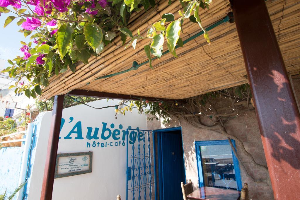 Surf Maroc's Auberge Taghazout Exterior foto