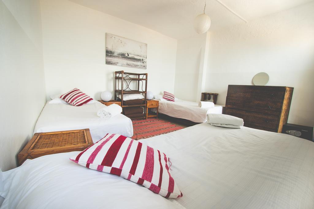 Surf Maroc's Auberge Taghazout Exterior foto