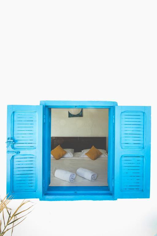 Surf Maroc's Auberge Taghazout Exterior foto