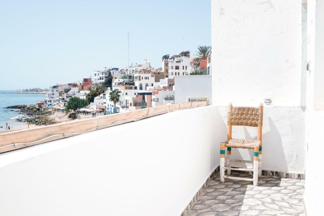 Surf Maroc's Auberge Taghazout Exterior foto