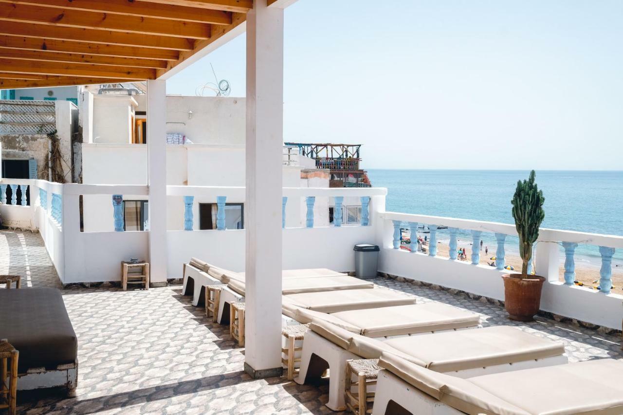 Surf Maroc's Auberge Taghazout Exterior foto
