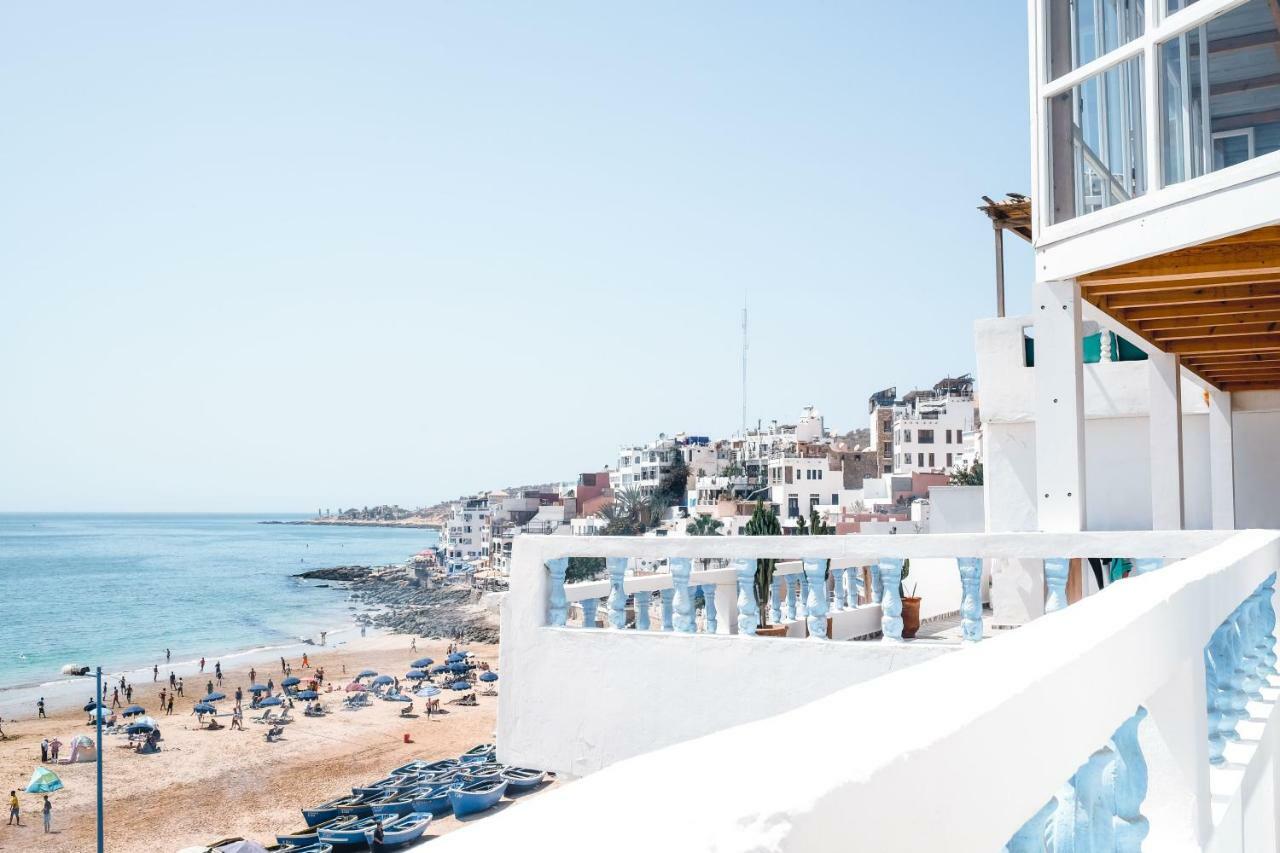 Surf Maroc's Auberge Taghazout Exterior foto
