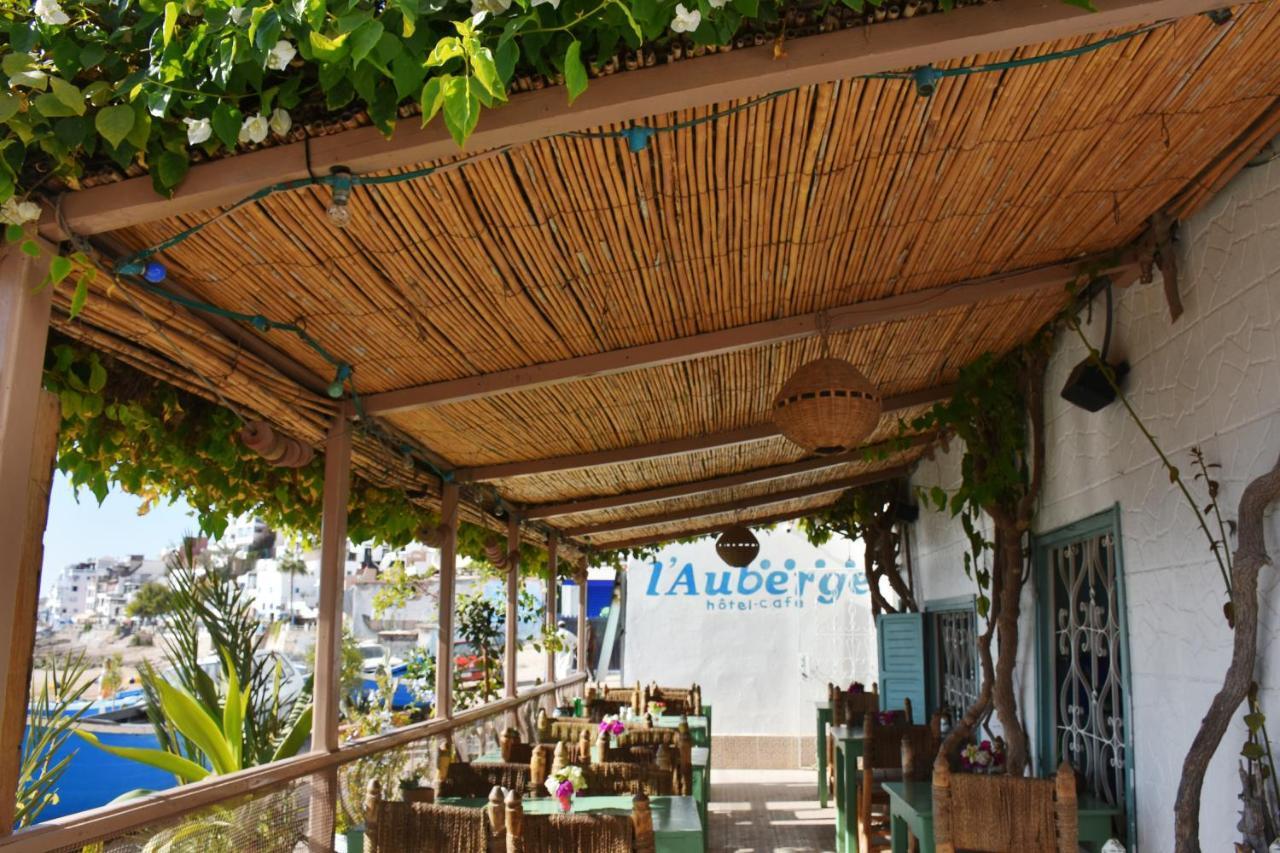 Surf Maroc's Auberge Taghazout Exterior foto